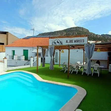 Aljibe Morisco - - *