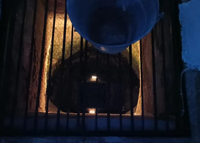 Aljibe Morisco - - *