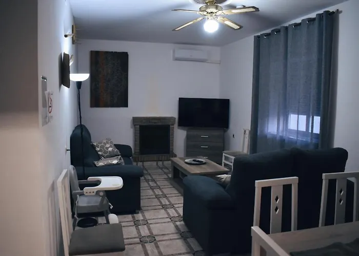 Aljibe Morisco - - Hornachos